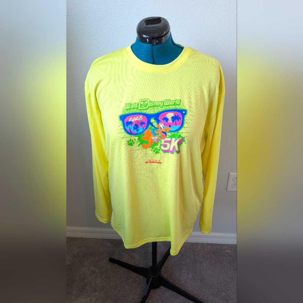 Pluto Run Disney 5k shirt 2023 marathon weekend  XL
